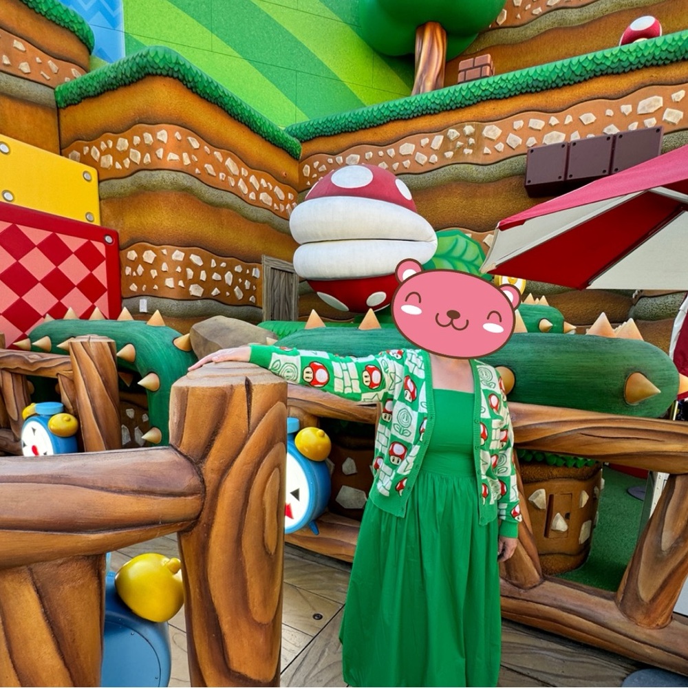 Box Lunch Nintendo Super Mario Bros. Mushroom Checkered Women's Cardigan XL